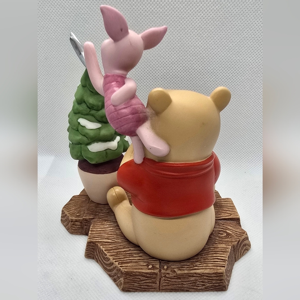 Vintage Disney Winnie the Pooh and Piglet Christmas Figurine Pooh & Friends 1998 - Picture 3 of 7